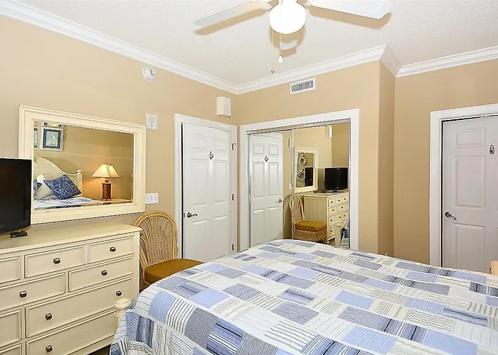 South Apartment *