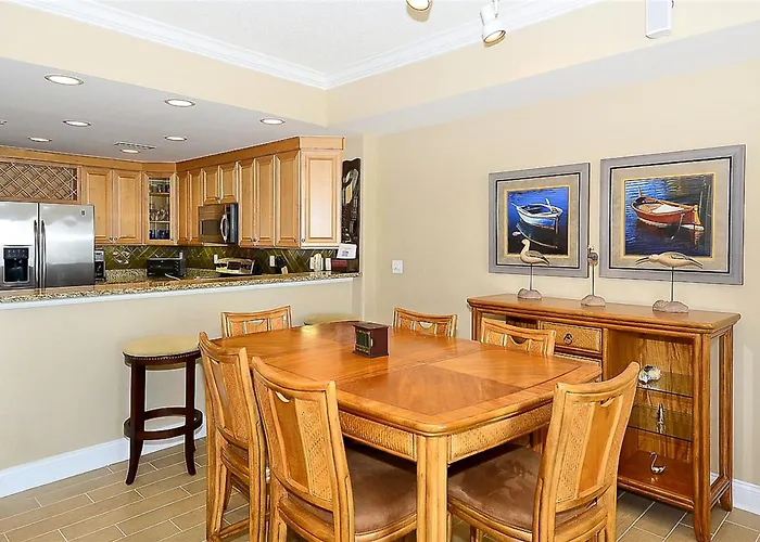 Apartment South *
